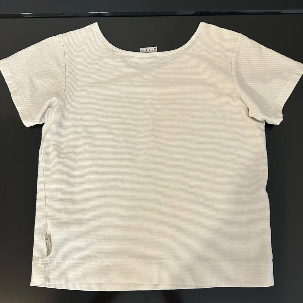Columbia Shirt - Picture 9 of 10